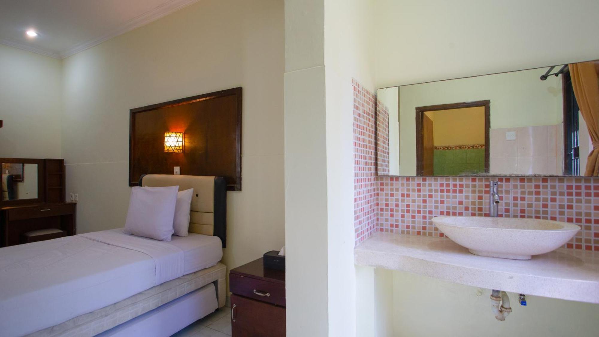 Teges Inn Kuta Kuta Lombok Εξωτερικό φωτογραφία