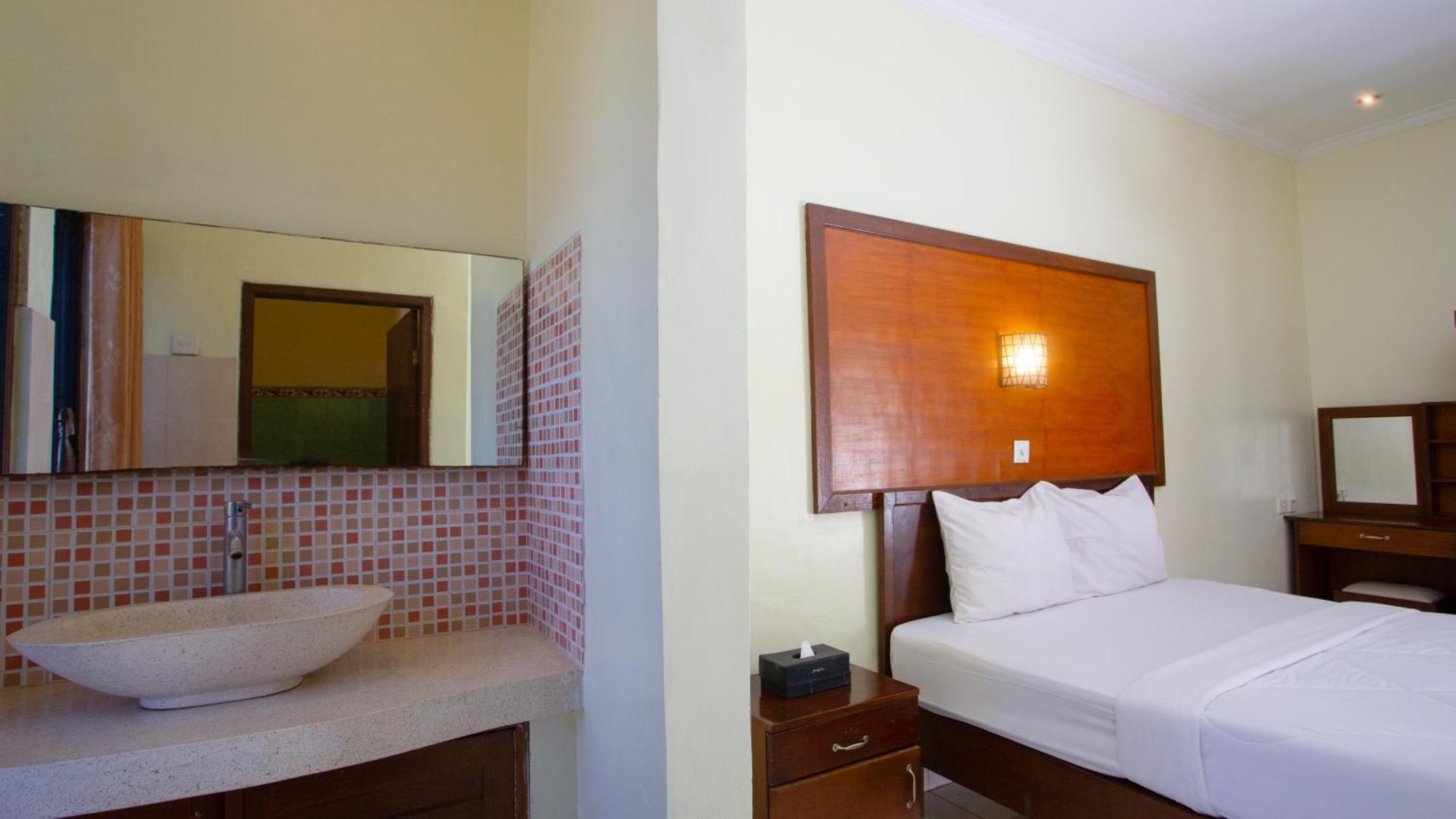 Teges Inn Kuta Kuta Lombok Εξωτερικό φωτογραφία