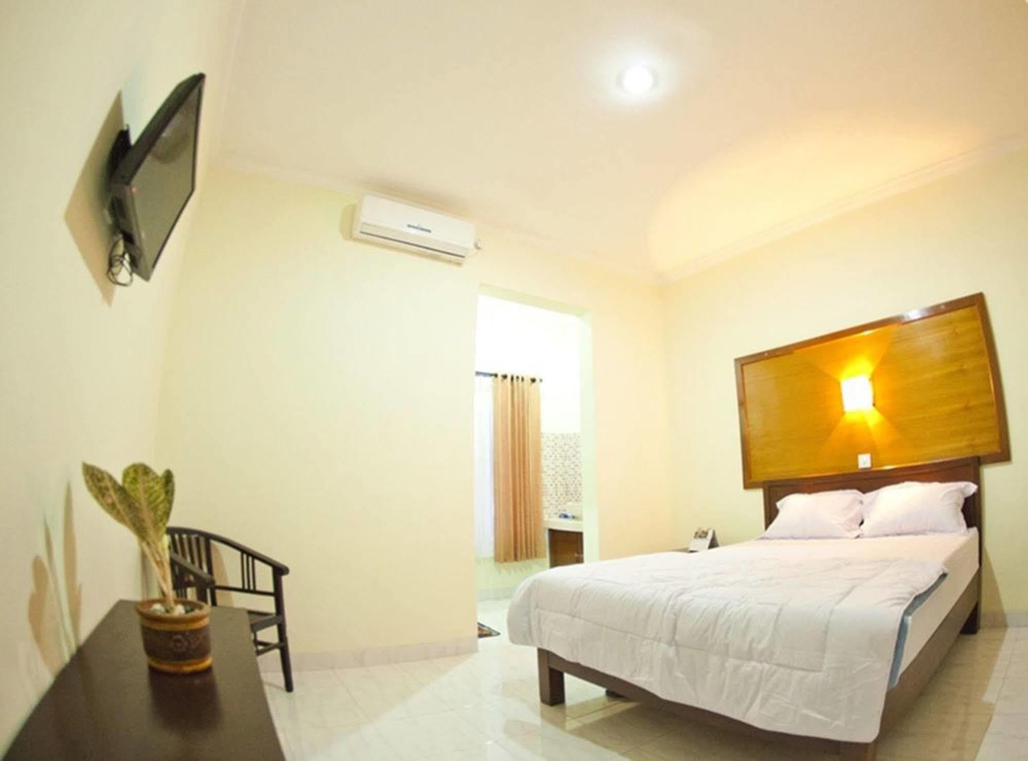 Teges Inn Kuta Kuta Lombok Εξωτερικό φωτογραφία